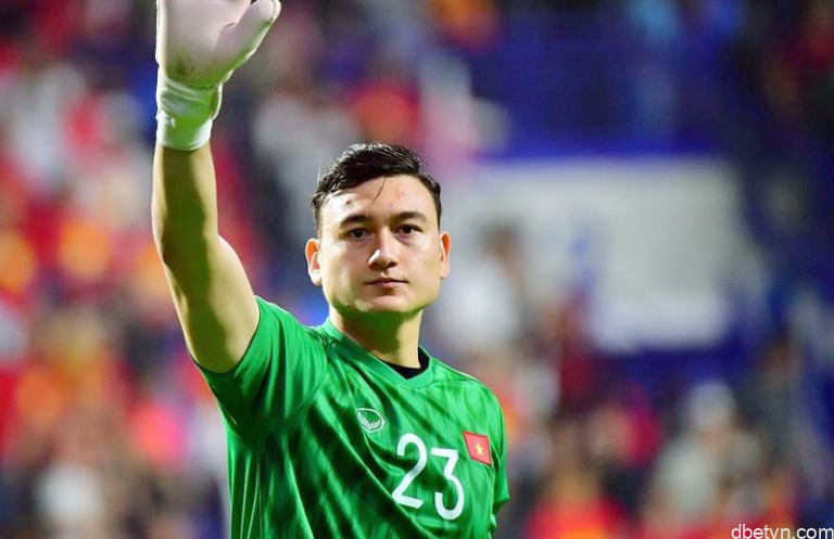 Tiết lộ lương cầu thủ cao nhất Việt Nam? Đó là cầu thủ nào? 2